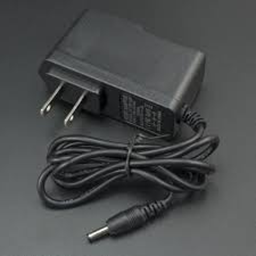 ADAPTADOR DE CORRIENTE 9V 1A