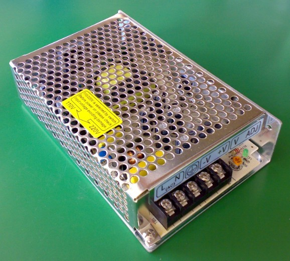 FUENTE DE PODER SWITCHADA 12V 6.3A 75W